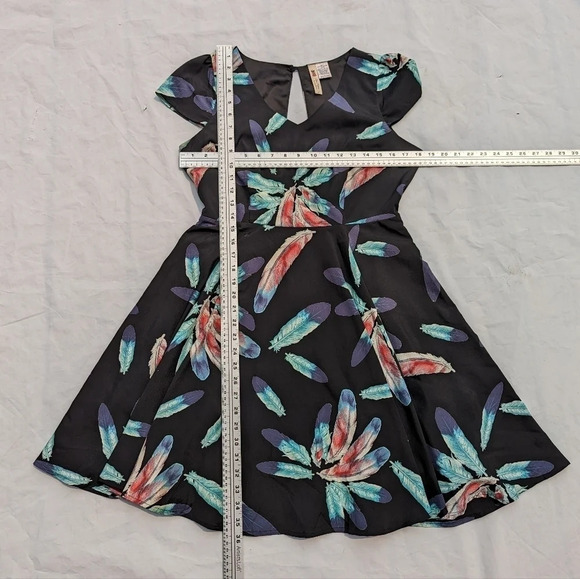 Alice Moon Anthropologie Black Feather Print Cut Out Dress - Fit & Flair Woman L - Picture 3 of 6